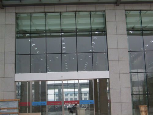 2012年8月中建八局办公大楼